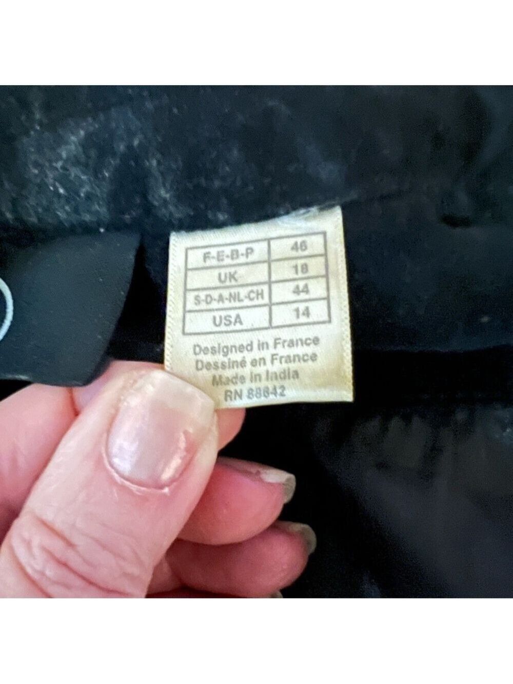 French Velvet Vintage Jacket - Picture 8 of 9
